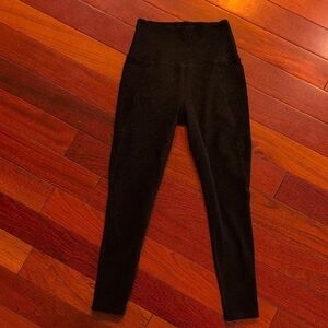Beyond Yoga Black Leggings Size Small